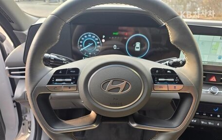 Hyundai Avante, 2024 год, 1 800 000 рублей, 7 фотография