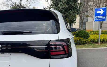 Volkswagen T-Cross I, 2022 год, 1 423 069 рублей, 9 фотография