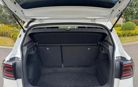 Volkswagen T-Cross I, 2022 год, 1 423 069 рублей, 12 фотография