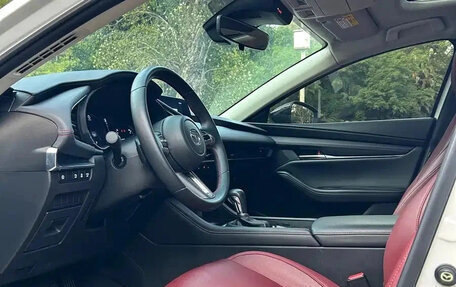 Mazda 3, 2023 год, 1 790 060 рублей, 9 фотография