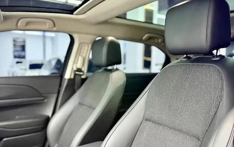 Honda Vezel, 2023 год, 1 820 060 рублей, 16 фотография