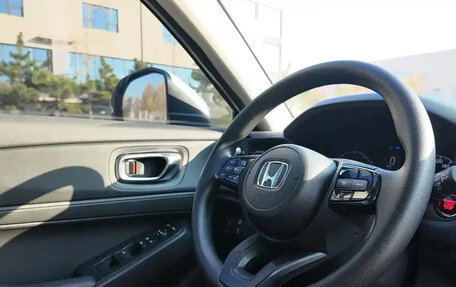 Honda Vezel, 2023 год, 1 800 060 рублей, 9 фотография