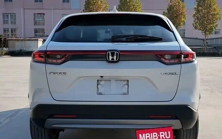 Honda Vezel, 2023 год, 1 800 060 рублей, 5 фотография