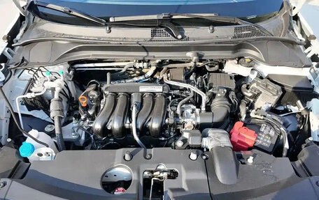 Honda Vezel, 2023 год, 1 800 060 рублей, 21 фотография