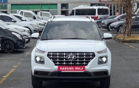 Hyundai Venue I, 2022 год, 1 320 000 рублей, 2 фотография