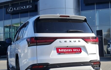Lexus LX, 2022 год, 15 900 000 рублей, 10 фотография