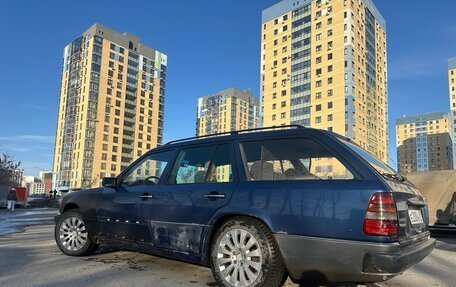 Mercedes-Benz E-Класс, 1995 год, 330 000 рублей, 3 фотография