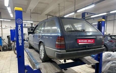 Mercedes-Benz E-Класс, 1995 год, 330 000 рублей, 7 фотография