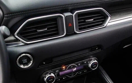 Mazda CX-5 II, 2023 год, 2 300 000 рублей, 8 фотография