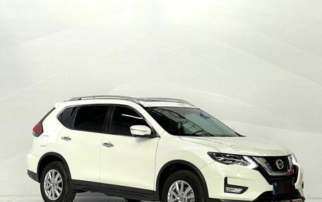 Nissan X-Trail, 2023 год, 2 170 000 рублей, 4 фотография