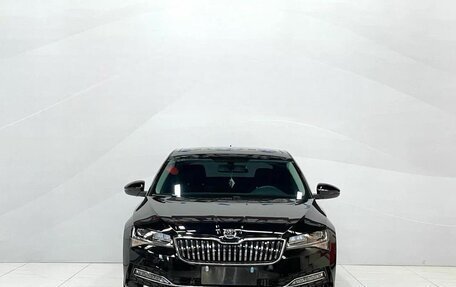 Skoda Superb III рестайлинг, 2024 год, 2 580 000 рублей, 3 фотография