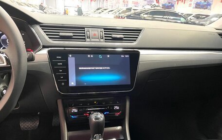 Skoda Superb III рестайлинг, 2024 год, 2 580 000 рублей, 13 фотография