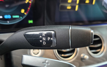 Mercedes-Benz E-Класс, 2022 год, 6 000 000 рублей, 9 фотография