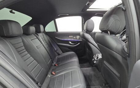 Mercedes-Benz E-Класс, 2022 год, 6 000 000 рублей, 12 фотография