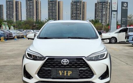 Toyota Yaris XP150 рестайлинг, 2022 год, 1 340 000 рублей, 2 фотография