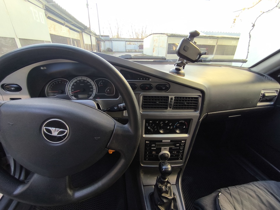 Daewoo Nexia I рестайлинг, 2011 год, 270 000 рублей, 15 фотография