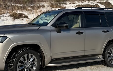 Toyota Land Cruiser, 2022 год, 10 750 000 рублей, 3 фотография