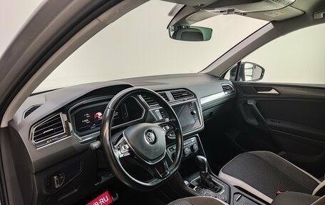 Volkswagen Tiguan II, 2018 год, 2 000 000 рублей, 14 фотография