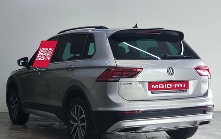 Volkswagen Tiguan II, 2018 год, 2 000 000 рублей, 7 фотография