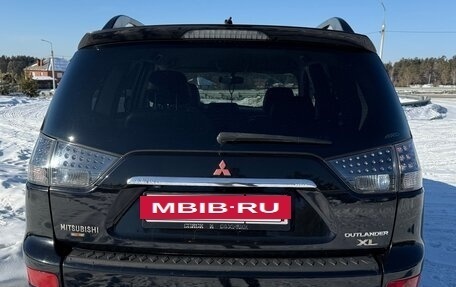 Mitsubishi Outlander III рестайлинг 3, 2010 год, 1 240 000 рублей, 8 фотография