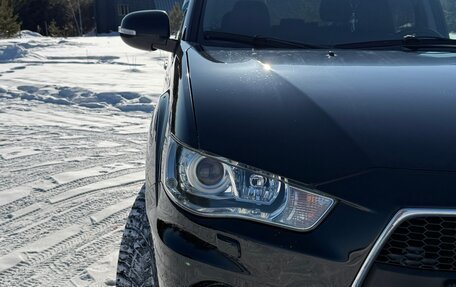 Mitsubishi Outlander III рестайлинг 3, 2010 год, 1 240 000 рублей, 20 фотография