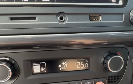 Volkswagen Polo VI (EU Market), 2018 год, 1 300 000 рублей, 11 фотография