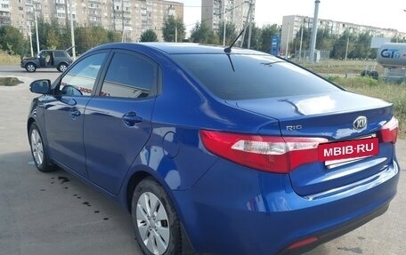 KIA Rio III рестайлинг, 2013 год, 850 000 рублей, 3 фотография