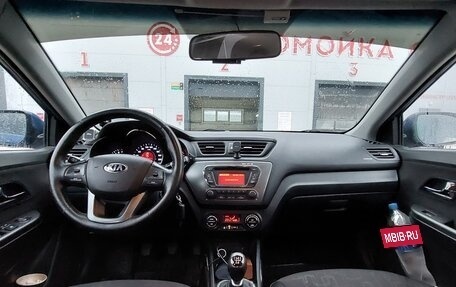 KIA Rio III рестайлинг, 2013 год, 850 000 рублей, 9 фотография