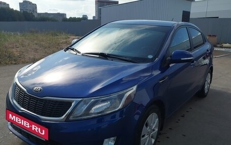 KIA Rio III рестайлинг, 2013 год, 850 000 рублей, 5 фотография