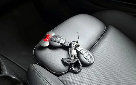 MINI Hatch, 2022 год, 1 925 000 рублей, 14 фотография