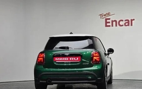 MINI Hatch, 2022 год, 1 925 000 рублей, 3 фотография