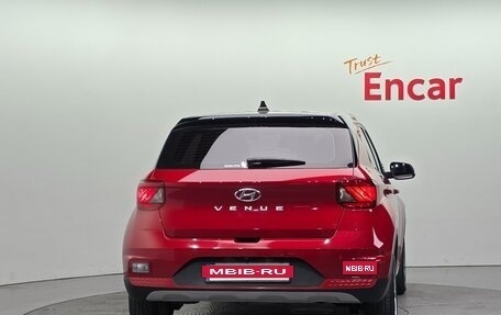 Hyundai Venue I, 2022 год, 1 710 000 рублей, 4 фотография