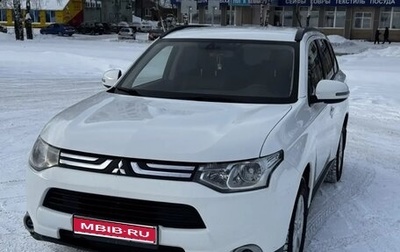 Mitsubishi Outlander III рестайлинг 3, 2012 год, 1 499 000 рублей, 1 фотография