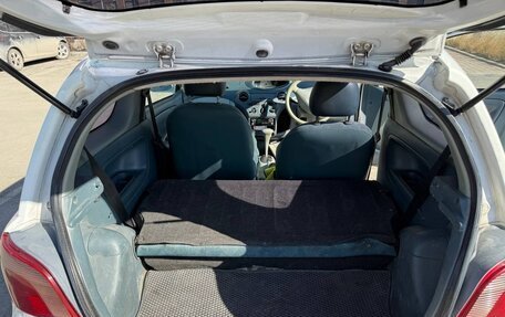 Toyota Vitz, 2000 год, 270 000 рублей, 12 фотография