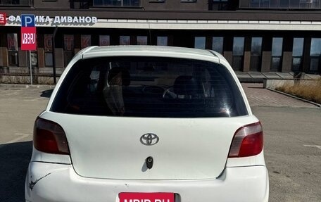 Toyota Vitz, 2000 год, 270 000 рублей, 7 фотография