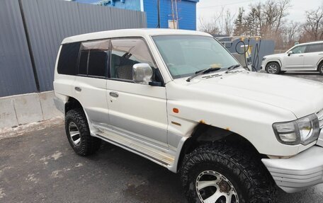 Mitsubishi Pajero III рестайлинг, 1997 год, 1 100 000 рублей, 2 фотография
