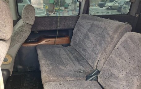 Honda Stepwgn II рестайлинг, 2004 год, 520 000 рублей, 10 фотография