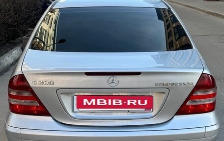 Mercedes-Benz C-Класс, 2004 год, 630 000 рублей, 5 фотография