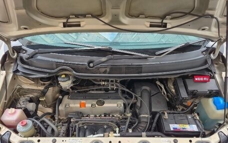 Honda Stepwgn II рестайлинг, 2004 год, 520 000 рублей, 12 фотография