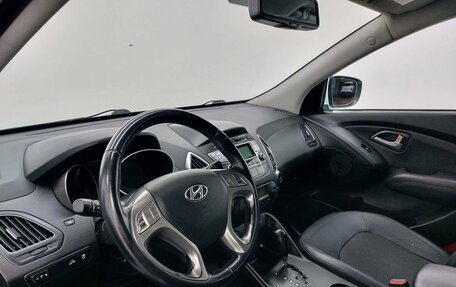 Hyundai ix35 I рестайлинг, 2010 год, 1 289 000 рублей, 10 фотография