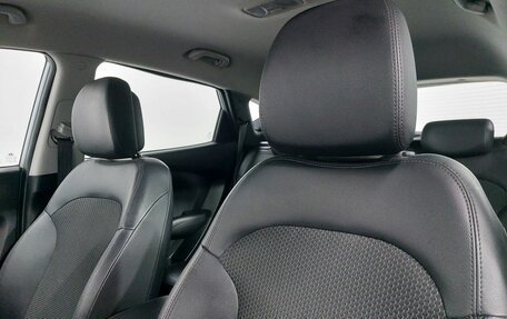 Hyundai ix35 I рестайлинг, 2010 год, 1 289 000 рублей, 17 фотография