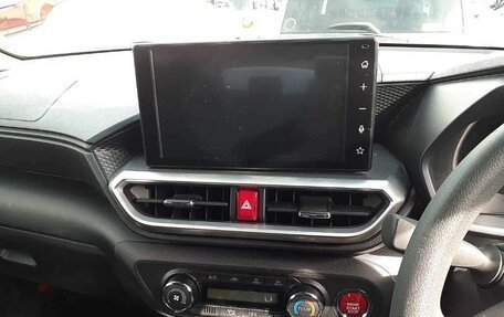 Daihatsu Rocky, 2021 год, 1 200 000 рублей, 12 фотография