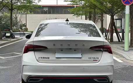 Skoda Octavia IV, 2022 год, 1 850 001 рублей, 5 фотография