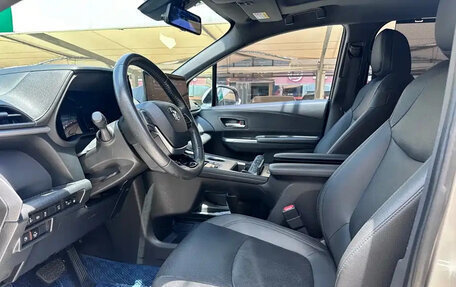 Toyota Sienna, 2023 год, 7 476 757 рублей, 7 фотография