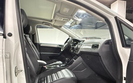 Volkswagen Touran III, 2022 год, 1 560 000 рублей, 12 фотография