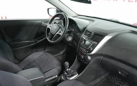 Hyundai Solaris II рестайлинг, 2015 год, 700 000 рублей, 10 фотография