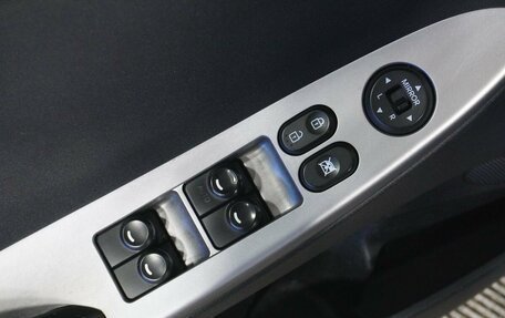 Hyundai Solaris II рестайлинг, 2015 год, 700 000 рублей, 14 фотография