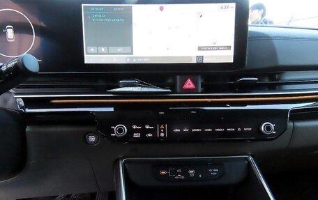 KIA Carnival, 2023 год, 10 фотография