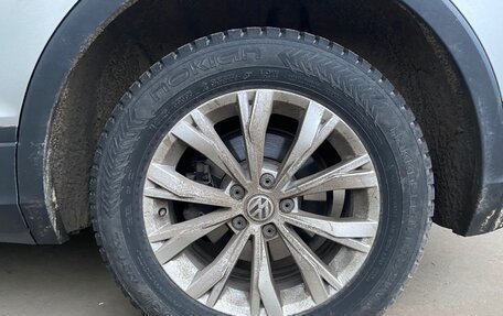 Volkswagen Tiguan II, 2020 год, 1 990 000 рублей, 10 фотография