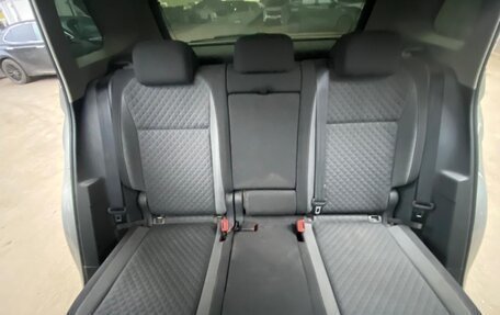 Volkswagen Tiguan II, 2020 год, 1 990 000 рублей, 9 фотография